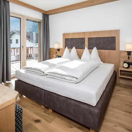 Alpinliving.tirol דירה *