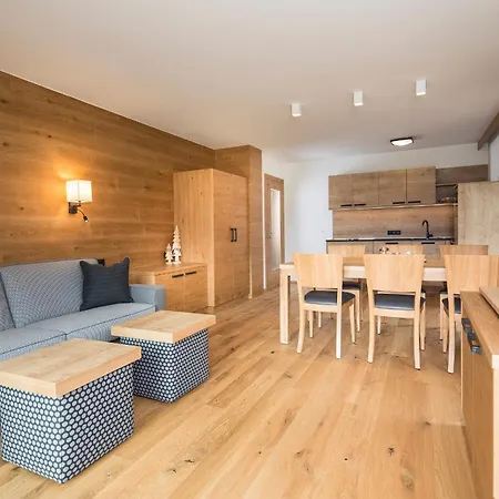 Alpinliving.tirol דירה *