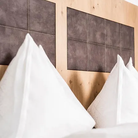 Alpinliving.tirol アパート